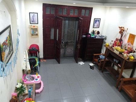 Nhà. đẹp phố Tôn Đức Thắng lô góc 38m, mt 4m, đúc 5 tầng, 5 phòng, giá 4 tỷ