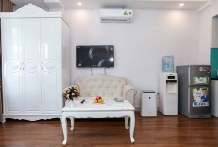 Bán Căn Hộ dịch vụ - Trung Kính, giá bán 22.5 tỷ, sổ đỏ đẹp sang tên ngay