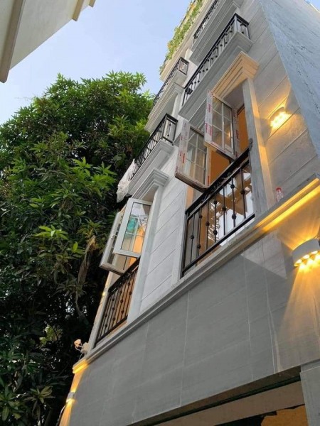 Bán nhà phố Đồng Bát Mĩ Đình 42m2 4 tầng lô góc ô tô kinh doanh giá chỉ 7.3 tỷ