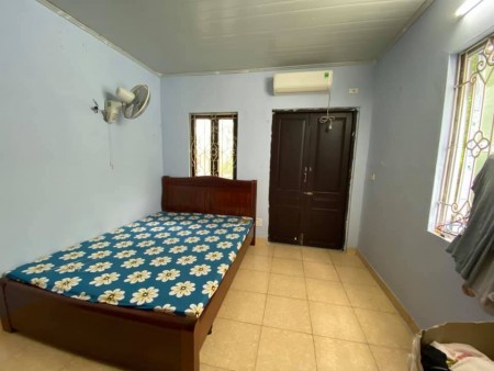 Bán nhà phố Trần Quang Diệu, Đống Đa, 30m, 3 tầng, kinh doanh, lô góc, giá 3 tỷ