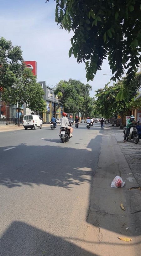 (Gò Vấp)Bán nhà mặt tiền ngang 7m, Nguyễn Kiệm, dt 95m2(7m x 17m), giá 7.5tỷ.