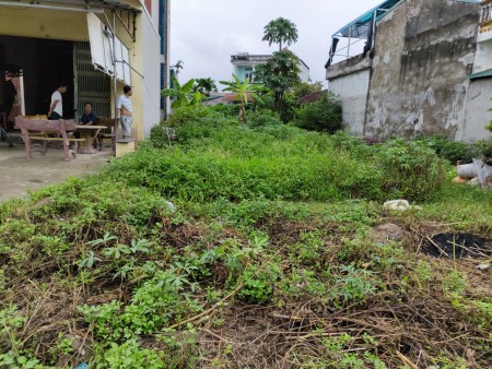 Bán đất tài chính nhỉnh 4 tỷ, có ngay hơn 5m mặt tiền đường 420m, sổ hồng riêng