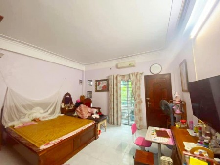 Đi đến slide 8