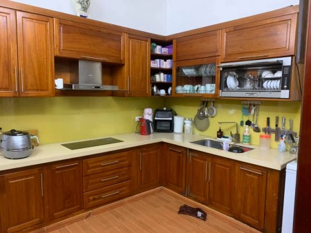 Bán nhà ngõ ô tô tránh nhau phố Trần Đại Nghĩa, sổ đỏ chính chủ, sẵn sàng giao dịch