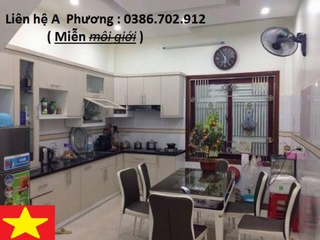 Bán nhà ngõ thông, oto quay đầu 19/5 diện tích 37m2 4 tầng đúc giá chỉ 2,6 tỷ.