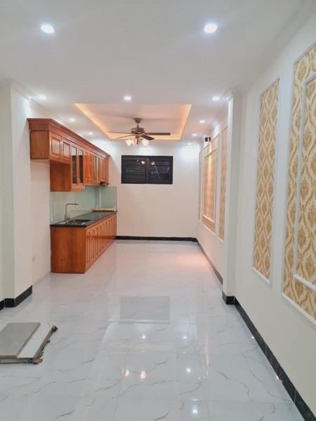 Trung tâm Hoàng Mai, Nhà thiết kế cực đẹp, ngõ nông, thoáng 5m ra đường ô tô DT 47m2 nhỉnh 4 tỷ