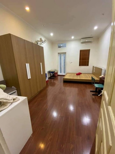 Bán nhà phân lô, Ngọc Hồi, Thanh Trì, DT 33m, lô góc, sổ đỏ, giá 2.9 tỷ
