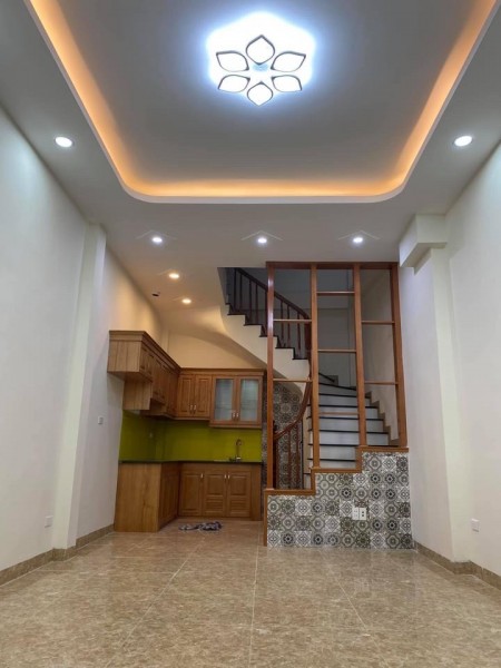 Bán nhà mới xây Lê Quang Đạo, Mỹ Đình, cách 2m ô tô tránh, 5 tầng, giá 3 tỷ nhỉnh
