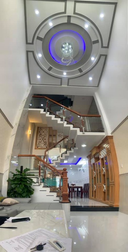 Rất Cần Bán Nhanh Mùa Covid mặt tiền kinh doanh, dt 4x22, 3 tầng, giá 11.4 Tỷ