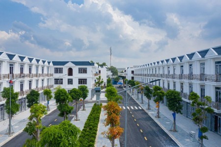 Nhà phố liên kế xây sẵn Cite Damour liền kề TP. Thủ Đức - Chiết khấu lên đến 6% - SHR - Bank 70%