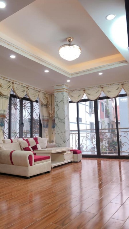 Bán biệt thự Văn phú, khu vực an sinh cao 220m2, giá 36 tỷ. Liên hệ 0984260883