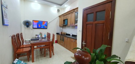 Bán nhà Ngã tư Đại Mỗ, Tố Hữu, diện tích sử dụng 40m2, 4 tầng vuông đẹp, nhỉnh 3tỷ.