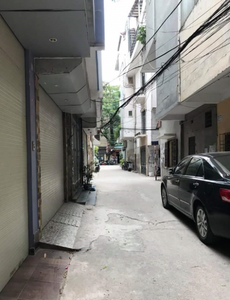 Bán nhà ở luôn full nội thất ô tô đỗ ngõ 141 Nguyễn Khang quận Cầu Giấy, lh 0339302180