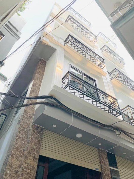 Bán nhà khu vực Minh Khai. Nội thất xịn + cửa cảm ứng. 31mx5 tầng giá chỉ nhỉnh 3 tỷ.