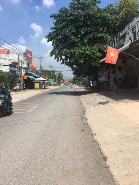 Chính Chủ Cần Bán Gấp lô Đất 100m2.sổ sẵn,thổ cư 100%.Gần BV Thánh Tâm, Biên Hoà