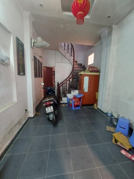 Trần Quốc Vượng, Cầu Giấy, Kinh Doanh, Ngõ 3m thông, gần phố, dt 36m2, 5t, giá chỉ 3,85 tỷ
