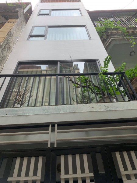 Nhà đẹp ô tô đỗ cửa 6 tầng thang máy, 9 phòng cho thuê, giá nhỉnh 7 tỷ