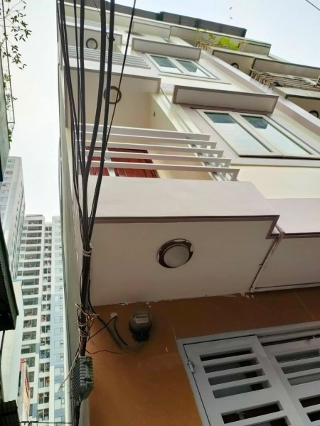 Bán Nhà Phùng Khoang 51m x 4T, Kinh Doanh Sầm Uất, Ô tô đỗ ngày đêm giá 6 tỷ 5: Lh 0902083139