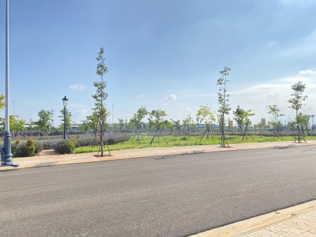Giỏ hàng đợt 1 KĐT Ân Phú chỉ còn DUY NHẤT 01 hướng nam view trực diện công viên
