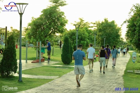 Đi đến slide 4
