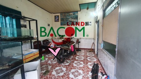Bán đất 2mặt tiền đường nhựa, tặng nhà và 2 phòng trọ P.Trung Dũng,SHR full thổ