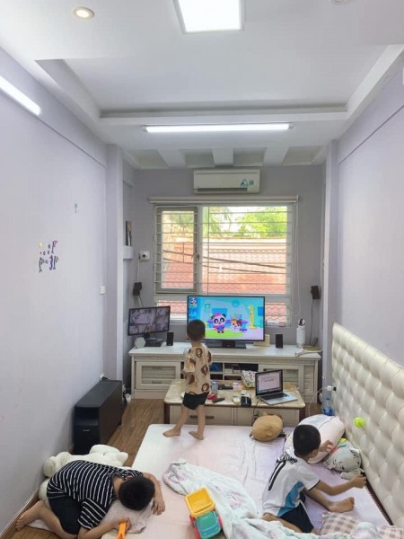 Đi đến slide 4