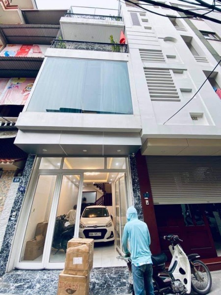 Bán nhà cực đẹp Quận Hoàng Mai, khu trung tâm xe ra vào thoải mái, giá 7 tỷ