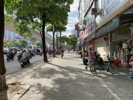 Bán nhà, Mặt phố Nhổn, vỉa hè 8m, kinh doanh ngày đêm, diện tích 73m2, giá 14.1 tỷ