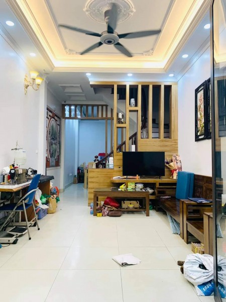 TRung Tâm ĐỐNG ĐA – Nhà Đẹp , Vị TRÍ ĐẸP, Sổ Đẹp Nở Hậu – Giá 5.5 tỷ