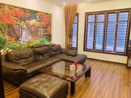 Bán gấp nhà phố Nguyễn Ngọc Nại, dt 50m2, ngõ ô tô 5 tầng đúc, giá bán 6.9 tỷ