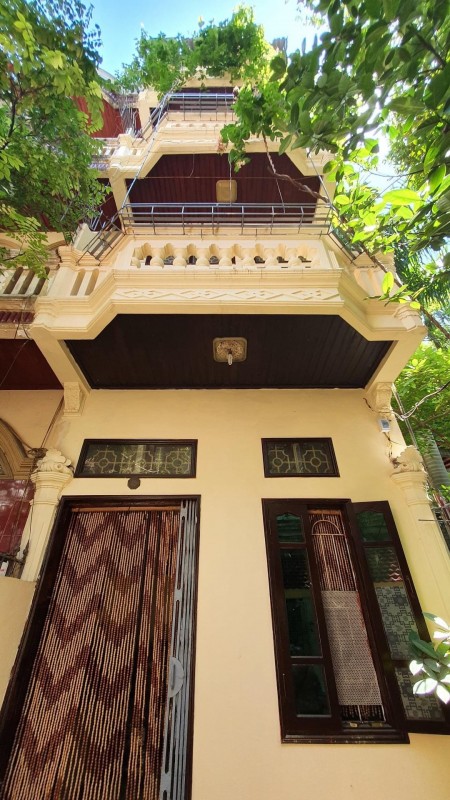 Trung tâm Ô Chợ Dừa, Quận Đống Đa, 3 mặt thoáng bao quanh, thiên nhiên, giá 3.8 tỷ