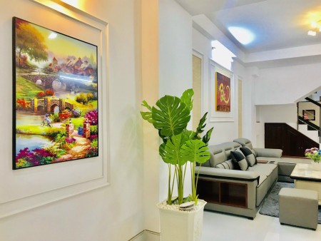 Bán nhà nguyên căn có kết cấu gồm 1 trệt 3 lầu 80m2 phường 17, Gò Vấp