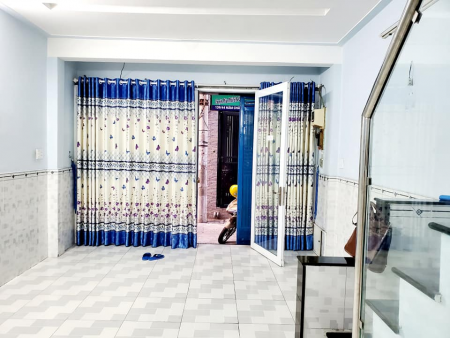 Bán nhà 40m2 hẻm đường Năm Châu, P11, Tân Bình, giá 4,75 tỷ.