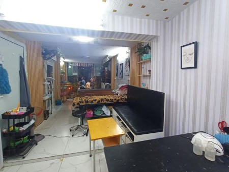 Bán nhà Tân Mai, Hoàng Mai, 2 ô tô tránh, KD, 56m2 x 4T, MT 5.7m, giá 8.1 tỷ. LH 0966456918.