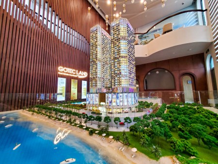 Đi đến slide 2