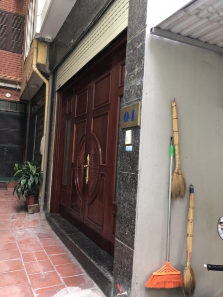 Bán nhà Ngô Quyền giá 3,5 tỷ, Ngay Cầu Am diện tích sử dụng 33m2, 6 tầng đúc kiên cố