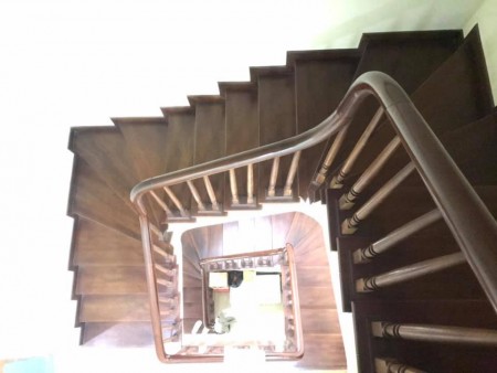 Bán nhà siêu phẩm 5.3 tỷ, dt 52m2, 5 tầng nông, thông rộng Vũ Tông Phan