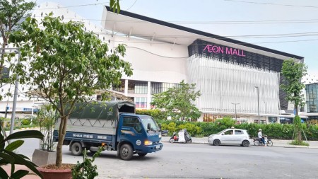 Bán nhà siêu phẩm đầu tư đường Dương Nội, dt 50m2, giá. nhỉnh 5 tỷ, đối diện Aeon