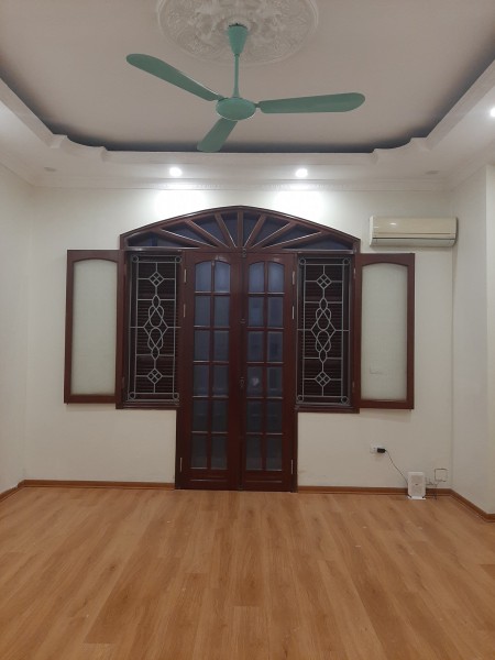 Đi đến slide 6