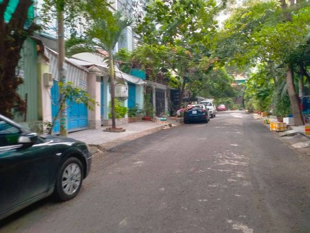 Bán Nhà Hxh Lê Quang Định Gò Vấp, Tặng Nội Thất, 70m2, 1 trệt 2 lầu, giá 6.5 tỷ.