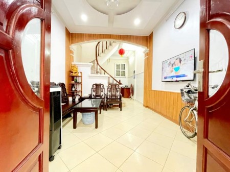  Khương Đình, Quận Thanh Xuân, 20m oto, thoáng trước sau, sổ đỏ chính chủ, chỉ 92tr/m.