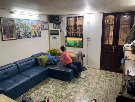 Bán nhà Nguyễn Trãi, Thanh Xuân, ô tô, dt 36m2 4 tầng, mt 4.2m, giá 3.29 tỷ. LH 0966456918