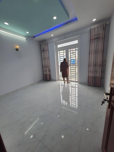 Bán nhà Lê Văn Quới diện tích 50m2 1trệt 3 lầu hẻm xe hơi giá rẻ Quận Bình Tân
