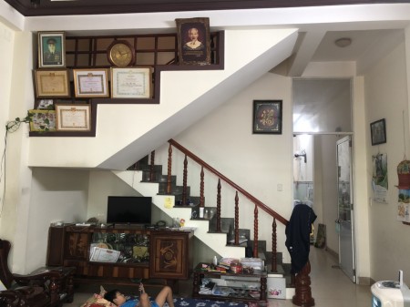 Bán Nhà 2 Tầng Mặt Tiền Đường Bàu Trảng Q. Thanh Khê Gần Tượng Đài Mẹ Nhu