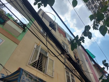 Bán gấp nhà Tân Định, Quận 1, diện tích 41m2 giá rẻ 6.3 tỷ, liên hệ 0376966383