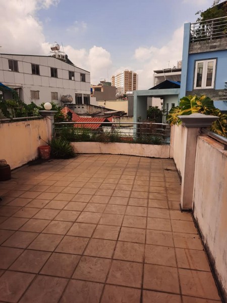 Đi đến slide 4