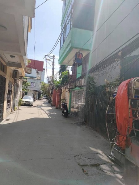 Bán gấp nhà Nguyễn Ngọc Nại, Thanh Xuân, dt 48m2, gara ô tô, kinh doanh, giá chỉ 4,3 tỷ