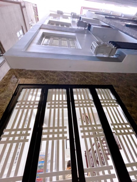 Bán chung cư mini giá rẻ 10 phòng chùa Láng, Đống Đa, giá thuong Lượng, sổ đỏ sẵn