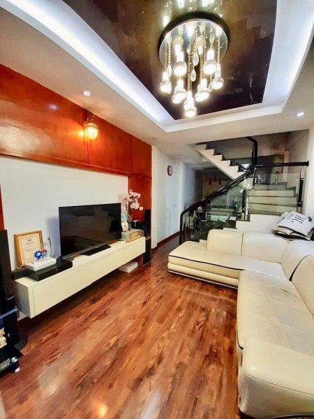 Bán nhà 5 tầng ngõ 322 Mỹ Đình, thích hợp kinh doanh dt 35m2 giá bán 4.4 tỷ LH 0392969999
