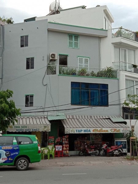 Mặt tiền Trần Xuân Soạn, ngang 6m, khu sầm uất thuận tiện kinh doanh giá bán 4.1 tỷ
